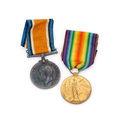 Lot 20 - A FIRST WORLD WAR MEDAL PAIR