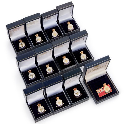 Lot 29 - A GROUP OF H.M. ARMED FORCES VETERAN BADGES