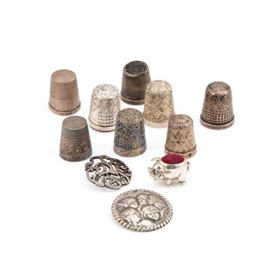 Lot 94 - A GROUP OF SILVER