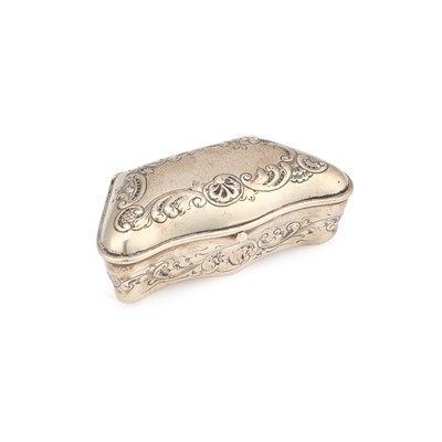Lot 76 - AN AMERICAN STERLING SILVER TABLE SNUFF BOX