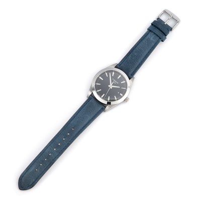 Lot 130 - A GENTS STEEL TISSOT STRAP WATCH