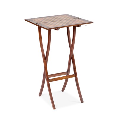 Lot 687 - AN EDWARDIAN ROSEWOOD AND MAHOGANY TRAVELLING GAMES TABLE