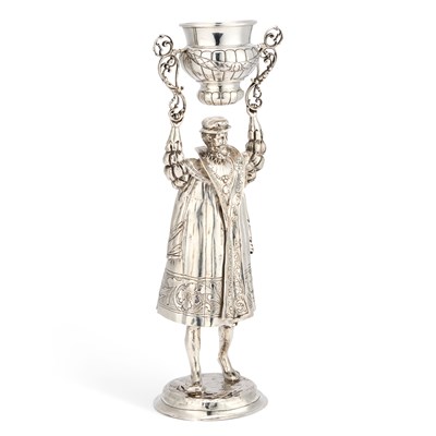 Lot 169 - A LARGE GERMAN SILVER WAGER CUP