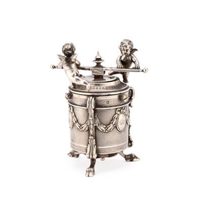 Lot 192 - A FRENCH FIRST STANDARD SILVER-MOUNTED PEPPER GRINDER
