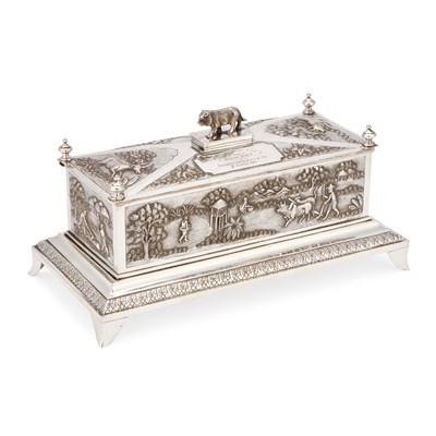 Lot 128 - A LARGE INDIAN SILVER CASKET