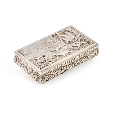Lot 277 - A FINE GEORGE IV SILVER SNUFF BOX