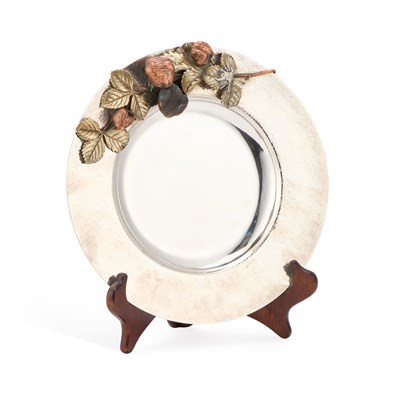 Lot 138 - A RARE AMERICAN AESTHETIC MOVEMENT STERLING SILVER AND MIXED METALS DISH