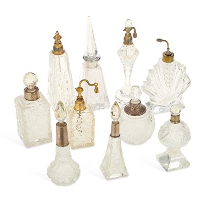 Lot 49 - A COLLECTION OF GLASS SCENT BOTTLES