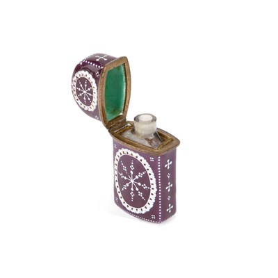 Lot 523 - A SOUTH STAFFORDSHIRE ENAMEL SCENT BOTTLE CASE