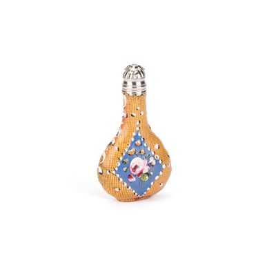Lot 511 - A BILSTON ENAMEL SCENT BOTTLE