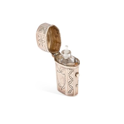 Lot 329 - A GEORGE III SILVER MINIATURE SCENT BOTTLE CASE