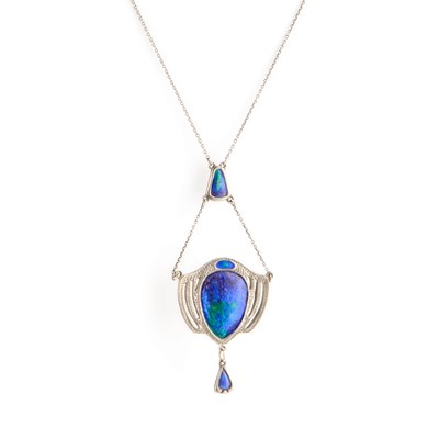 Lot 488 - A CHARLES HORNER ARTS AND CRAFTS SILVER AND ENAMEL PENDANT NECKLACE