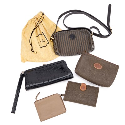 Lot 71 - A GROUP OF DESIGNER ACCESSORIES