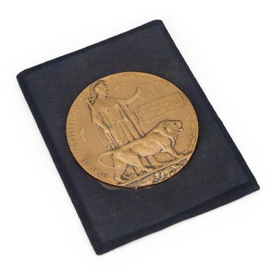 Lot 36 - A FIRST WORLD WAR DEATH PLAQUE