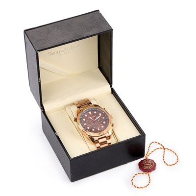 Lot 161 - A GENTS ROSE GOLD PLATED SWAN & EDGAR BRACELET WATCH