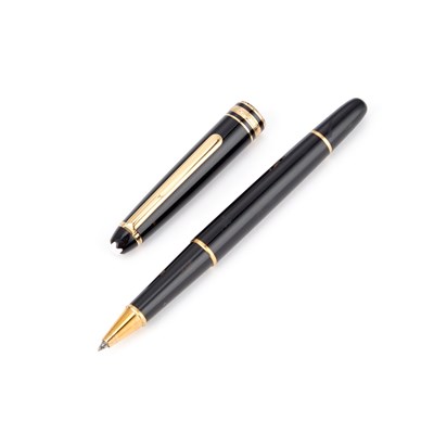 Lot 178 - A MONTBLANC MEISTERSTUCK CLASSIQUE ROLLERBALL PEN