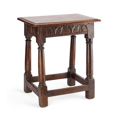 Lot 672 - AN OAK JOINT STOOL