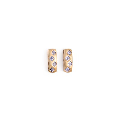 Lot 449 - A PAIR OF 9 CARAT GOLD TANZANITE EARRINGS