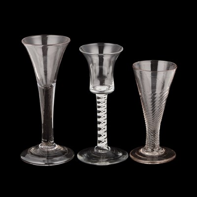 Lot 8 - A GROUP OF THREE 18TH CENTURY DRINKING GLASSES