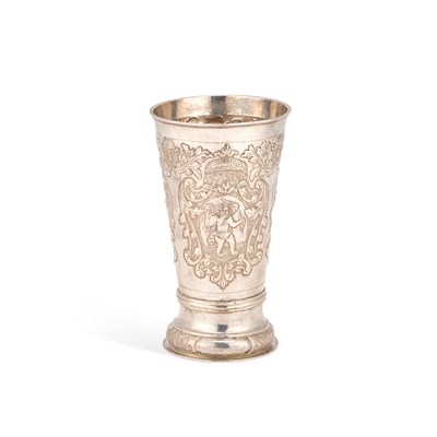 Lot 137 - A LARGE 18TH CENTURY RUSSIAN SILVER BEAKER