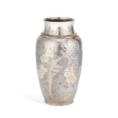 Lot 97 - AN ART DECO AMERICAN SILVER-PLATED VASE IN THE JAPANESE TASTE
