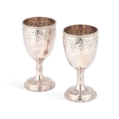 Lot 114 - A PAIR OF MID-19TH CENTURY AMERICAN STERLING SILVER GOBLETS