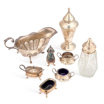 Lot 224 - A GROUP OF SILVER