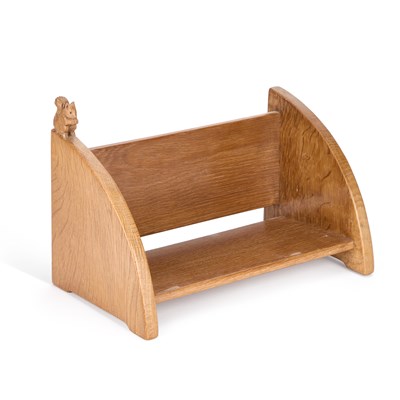 Lot 742 - WILFRID HUTCHINSON OF HUSTHWAITE, A SQUIRRELMAN OAK BOOK TROUGH