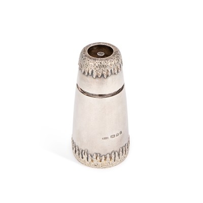 Lot 205 - AN ELIZABETH II SILVER PEPPER GRINDER