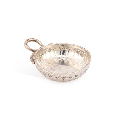 Lot 154 - AN 18TH CENTURY FRENCH SILVER WINE TASTER