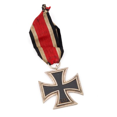 Lot 29 - A GERMAN 1939 IRON CROSS SECOND CLASS