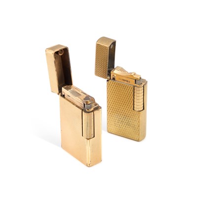 Lot 177 - A DUNHILL LIGHTER AND A DUPONT LIGHTER