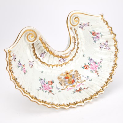 Lot A SAMSON PORCELAIN EWER AND BASIN