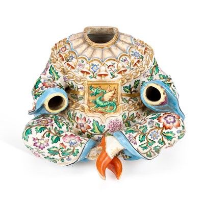 Lot 23 - A 19TH CENTURY CONTINENTAL PORCELAIN PAGODA FIGURE BASE