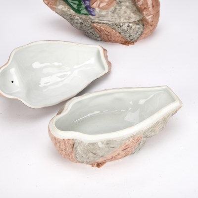 Lot A PAIR OF DRESDEN PORCELAIN DUCK BOXES AND COVERS
