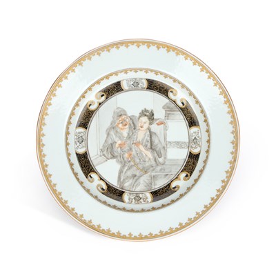 Lot 53 - A CHINESE GRISAILLE-DECORATED PORCELAIN PLATE