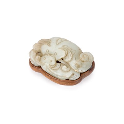 Lot 72 - A CHINESE CELADON JADE CARVING OF TWO FISH