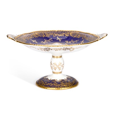 Lot 21 - A COALPORT PORCELAIN COMPORT