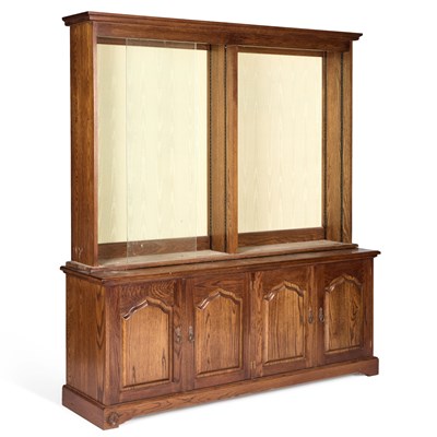 Lot 684 - A ROYAL OAK DRESSER