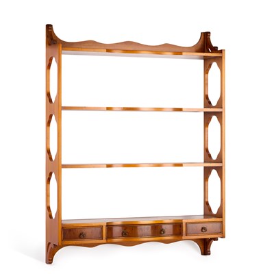 Lot 677 - A GEORGIAN STYLE YEW WOOD HANGING WALL-SHELF