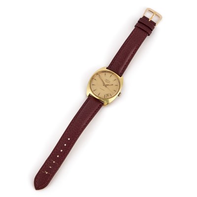 Lot 409 - A GENTS GOLD PLATED ZENITH STRAP WATCH