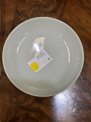 Lot 163 - A CHINESE IRON-RED DECORATED PORCELAIN BOWL AND COVER