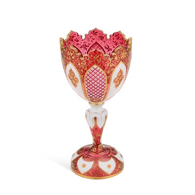 Lot 19 - A LARGE 19TH CENTURY BOHEMIAN OVERLAY GLASS GOBLET