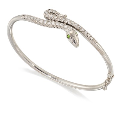 Lot 1562 - A DIAMOND HINGE OPENING SNAKE BANGLE