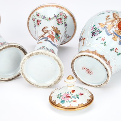 Lot A TRIO OF SAMSON PORCELAIN VASES