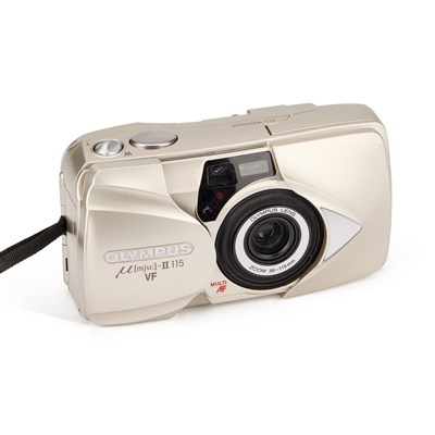 Lot 831 - AN OLYMPUS MJU-II 115 VF COMPACT CAMERA