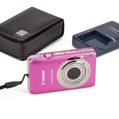 Lot 863 - A CANON IXUS 115 HS DIGITAL CAMERA