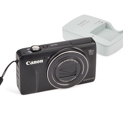 Lot 844 - A CANON POWERSHOT SX600HS DIGITAL CAMERA