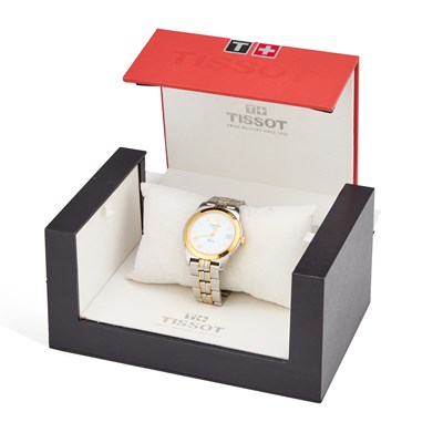 Lot 593 - A GENTS BI-COLOUR TISSOT QUARTZ BRACELET WATCH
