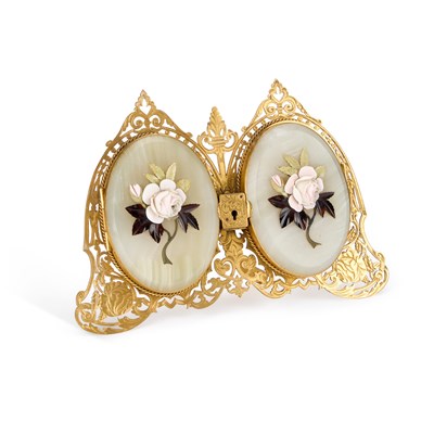 Lot 213 - A GOOD VICTORIAN PIERCED AND ENGRAVED GILT-BRASS STRUT-BACK DOUBLE PICTURE FRAME